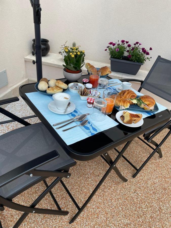 Villino Micol Camere A Due Passi Dal Mare Marina Di Carrara Eksteriør bilde